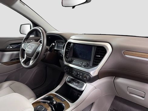 Used 2022 GMC Acadia SLE FWD image 29
