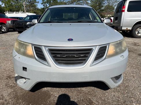 Used 2008 Saab 9-3 Aero w/ Cold Weather Package FWD image 2