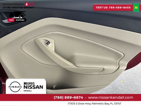 Used 2017 Ford Escape Titanium image 35