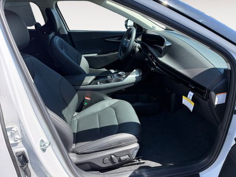 New 2025 Kia EV6 Wind image 19