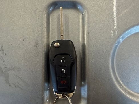 Used 2024 Ford F150 STX image 30