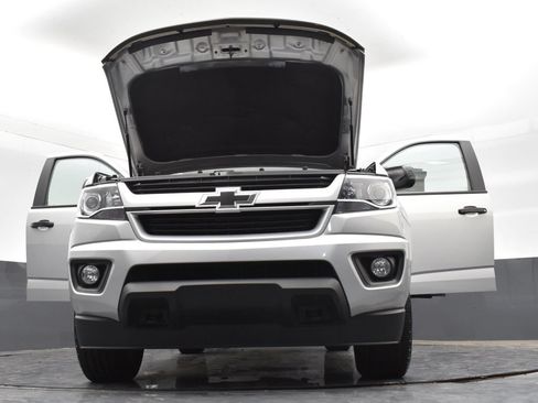 Used 2018 Chevrolet Colorado LT AWD/4WD image 38