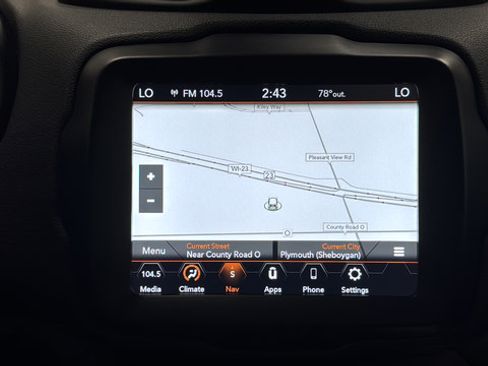 Used 2023 Jeep Renegade Altitude AWD/4WD image 14
