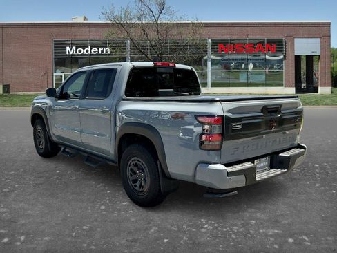 Certified 2025 Nissan Frontier PRO-4X AWD/4WD image 2