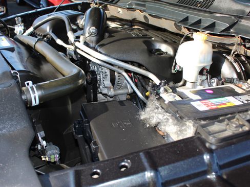 Used 2015 RAM 1500 Laramie Longhorn w/ Convenience Group image 33