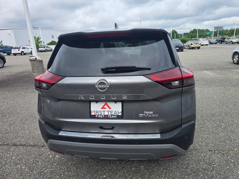 Used 2023 Nissan Rogue SV AWD/4WD image 6
