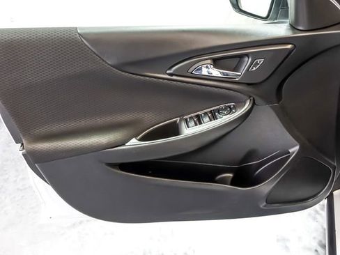 Used 2024 Chevrolet Malibu LT image 26