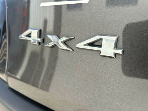 Used 2018 Jeep Cherokee Limited image 5