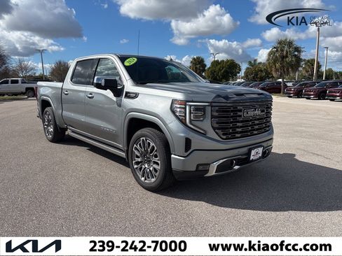 Used 2024 GMC Sierra 1500 Denali Ultimate image 8