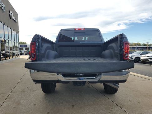 New 2026 RAM 2500 Tradesman image 24