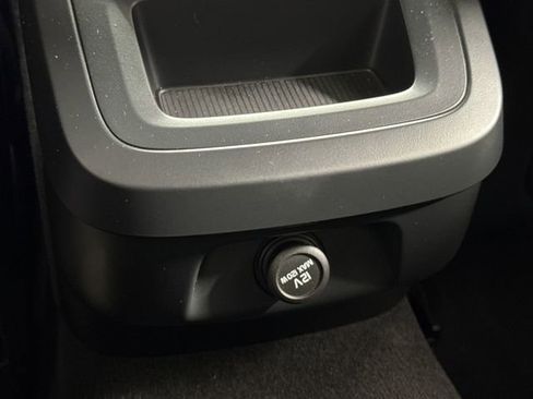 Used 2020 Volvo S60 T5 Momentum w/ Protection Package FWD image 25