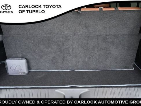 Used 2024 Lexus GX 550 w/ Accessory Package (Z1) AWD/4WD image 46
