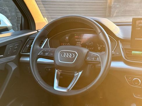 Used 2025 Audi Q5 2.0T Premium image 19