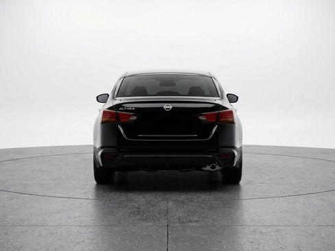 Used 2025 Nissan Altima 2.5 SV image 6