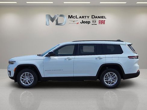 New 2025 Jeep Grand Cherokee L Laredo w/ Luxury Tech Group I image 3