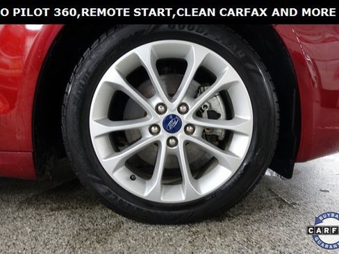 Used 2019 Ford Fusion SE image 25