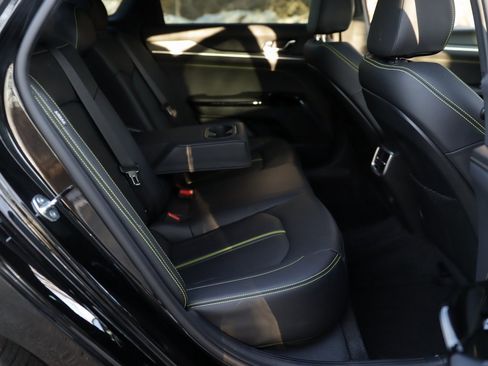 Used 2025 Kia K5 GT image 31