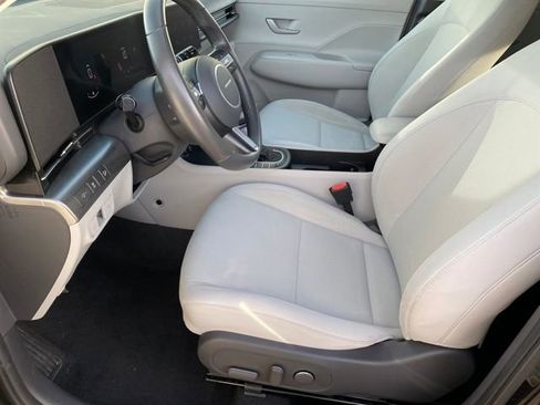 Used 2024 Hyundai Kona SEL image 10