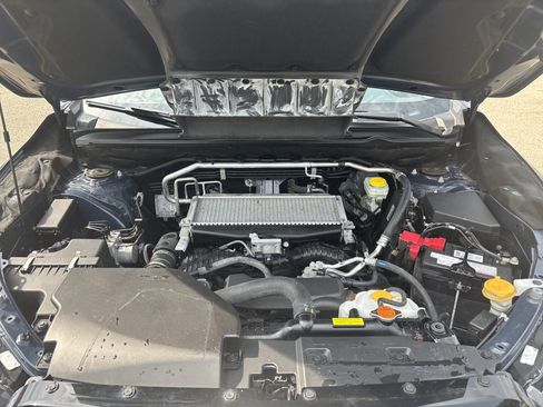 Used 2023 Subaru Ascent Premium AWD/4WD image 10
