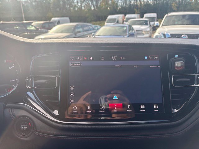 Used 2022 Dodge Durango R/T w/ Trailer Tow Group IV AWD/4WD image 17