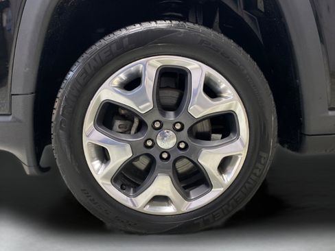 Used 2018 Jeep Compass Limited w/ Navigation Group image 8