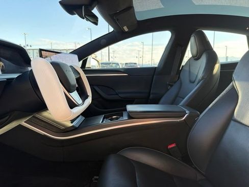 Used 2023 Tesla Model S Plaid AWD/4WD image 23