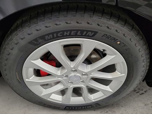 Used 2023 Land Rover Range Rover Sport SE Dynamic image 13