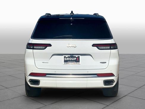 Used 2023 Jeep Grand Cherokee L Summit AWD/4WD image 5