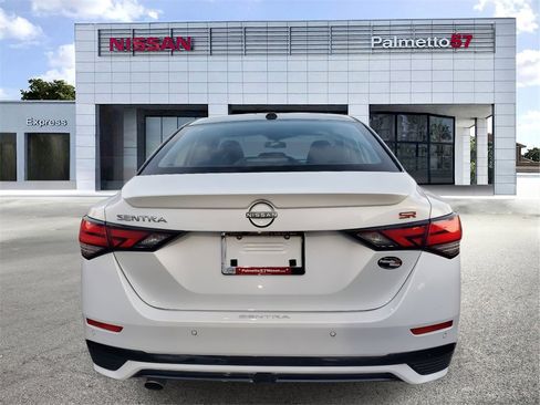 New 2025 Nissan Sentra SR image 4