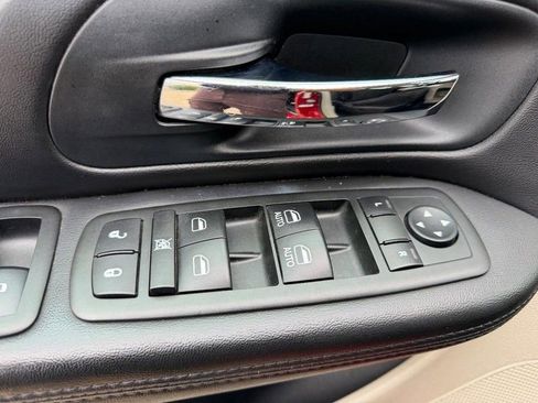 Used 2012 Dodge Grand Caravan Crew w/ Crew Value Pkg image 22