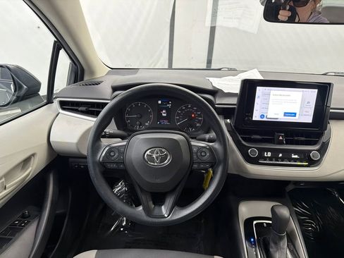 Used 2023 Toyota Corolla LE FWD image 20