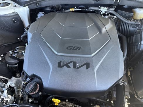 Used 2022 Kia Telluride EX w/ EX Premium Package image 32