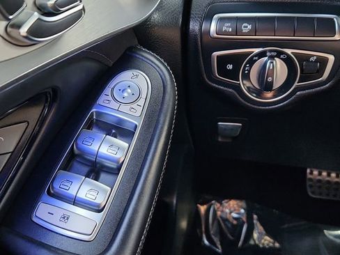 Used 2019 Mercedes-Benz GLC 63 AMG 4MATIC image 39