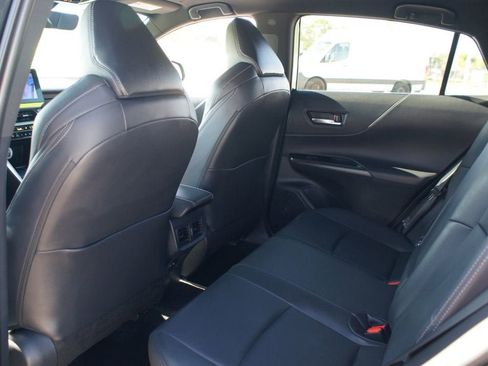 Used 2024 Toyota Venza Nightshade image 15