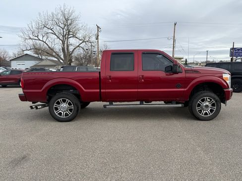 Used 2014 Ford F250 Platinum w/ FX4 Off-Road Package image 5