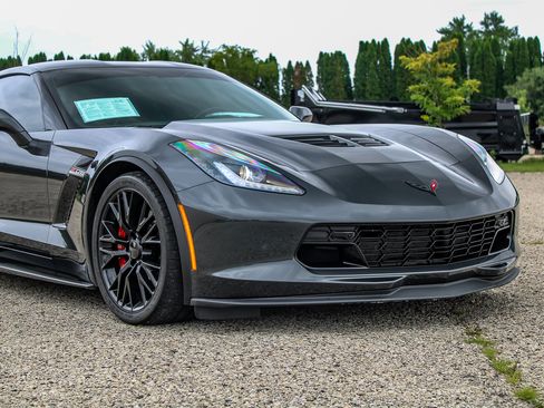 Used 2017 Chevrolet Corvette Z06 RWD image 48
