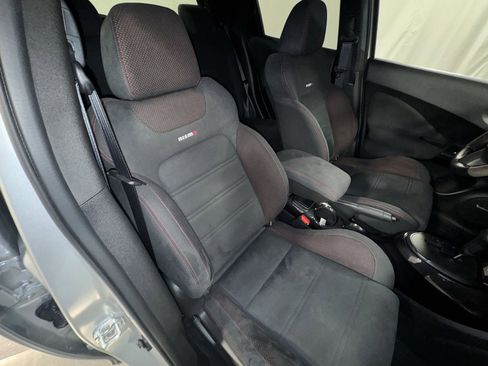 Used 2017 Nissan Juke NISMO image 32