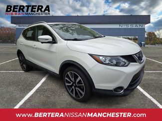 Used 2017 Nissan Rogue Sport SL w/ SL Premium Package AWD/4WD video 1