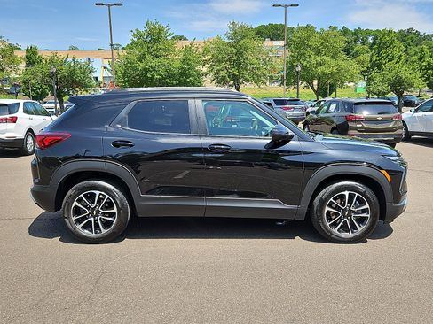 Used 2024 Chevrolet TrailBlazer LT w/ Driver Confidence Package FWD image 7