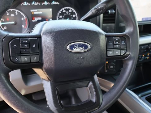 Used 2024 Ford F350 XLT w/ FX4 Off-Road Package image 32