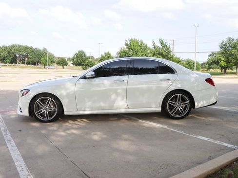 Used 2018 Mercedes-Benz E 300 w/ Premium 1 Package image 4