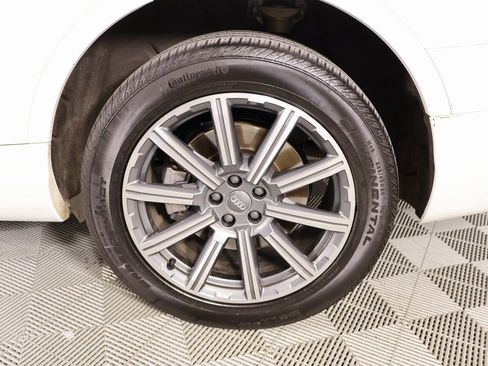 Used 2019 Audi Q7 3.0T Premium Plus image 21