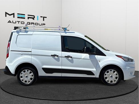 Used 2019 Ford Transit Connect XLT image 10