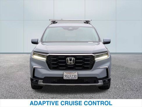 Used 2023 Honda Pilot Elite image 3