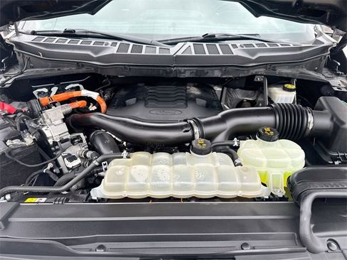 Certified 2021 Ford F150 Platinum w/ Equipment Group 701A High image 22