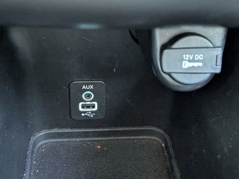 Used 2018 Dodge Journey Crossroad image 24