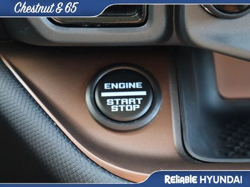 Used 2024 Ford Bronco Sport Outer Banks w/ Tech Package AWD/4WD image 32