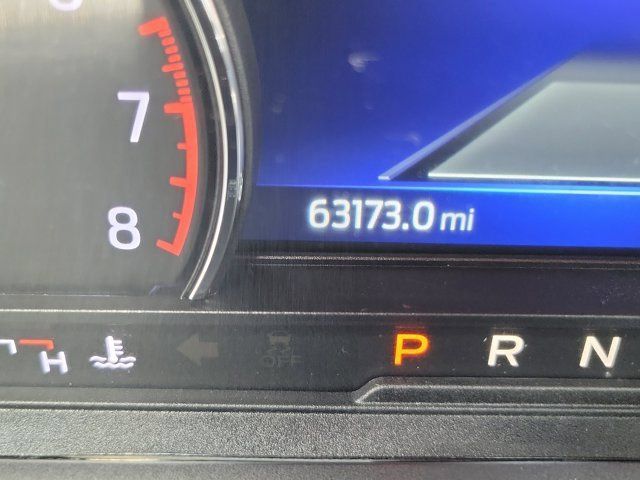 Used 2023 Ford Explorer Limited w/ Equipment Group 301A RWD image 29