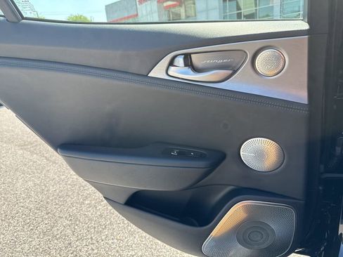 Used 2023 Kia Stinger GT2 AWD/4WD image 15