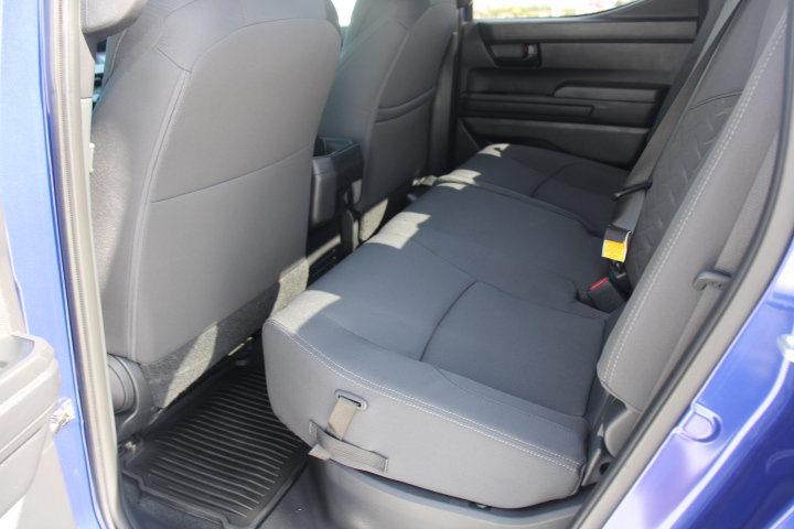 Certified 2025 Toyota Tacoma SR5 AWD/4WD image 14